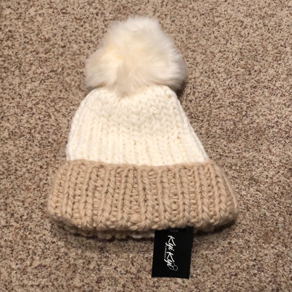 Kyi kyi beanie